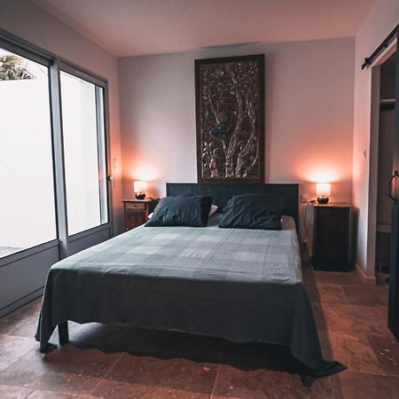 Appartement Avec Cour Privee Centre Ville Classe 4 Etoiles Remparts 1 라로셸 외부 사진