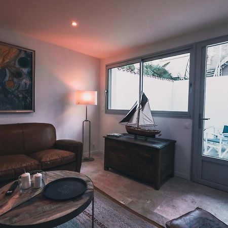Appartement Avec Cour Privee Centre Ville Classe 4 Etoiles Remparts 1 라로셸 외부 사진
