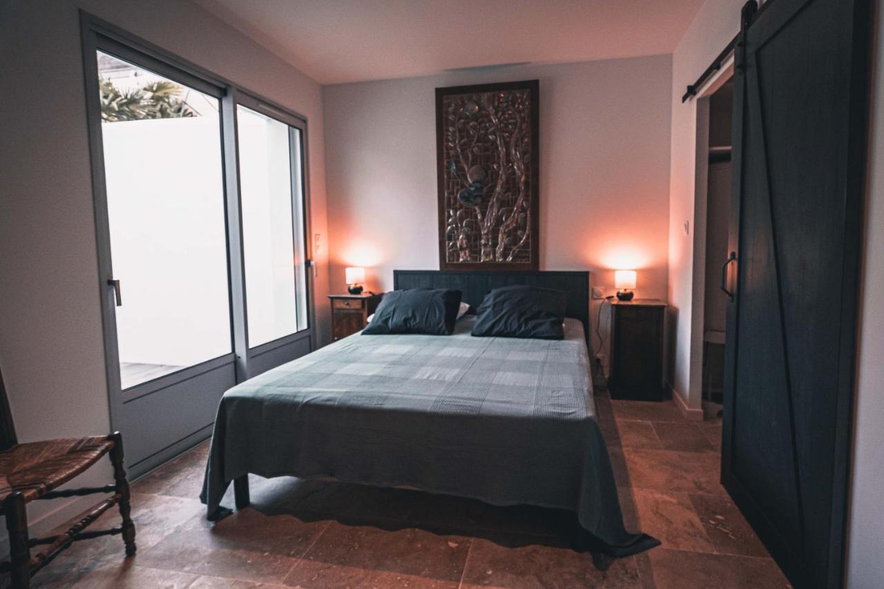 Appartement Avec Cour Privee Centre Ville Classe 4 Etoiles Remparts 1 라로셸 외부 사진